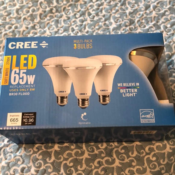 SOLD NWOT (💥New Item) CREE LED 65w BR30 FLOOD Lights (3 bulbs per pack) - Picture 1 of 5